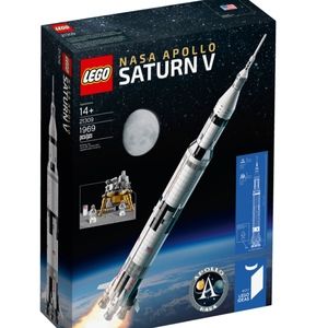 LEGO Ideas NASA Apollo Saturn V 21 Building Kit!